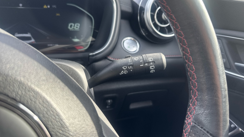 MG Hs 1.5 T-GDI Excite 5dr DCT Petrol Hatchback